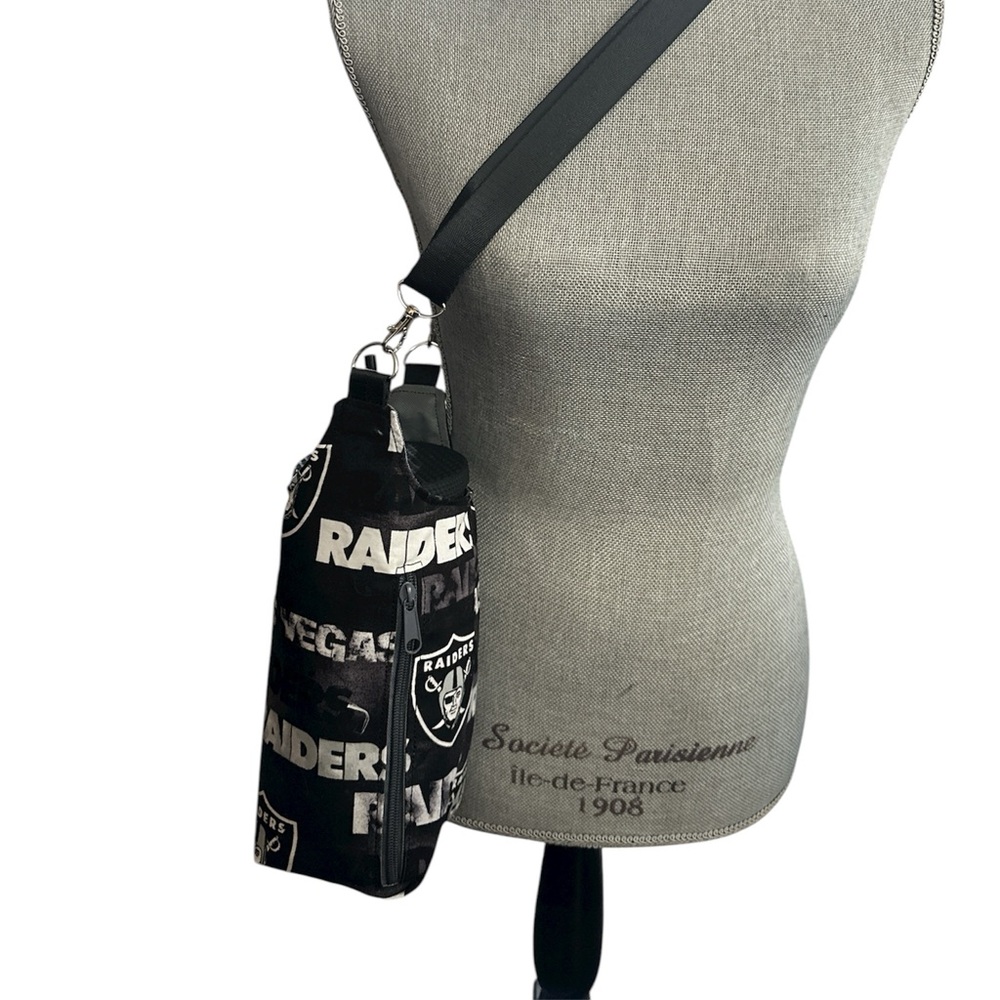 Las Vegas Raiders H20 crossbody sling